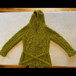 Green wool cable knit zipper sweater